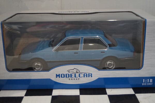 Model car group opel ascona / cavalier c 1981 green mcg18458 1:18th