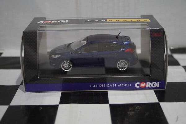 Vanguards ford focus mk3 st blue 1/43 ref  va15307