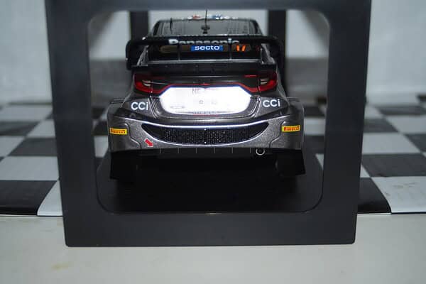 Ixo toyota gr yaris winner rally finland 2024 ogier #17 1:18 18rmc216.22
