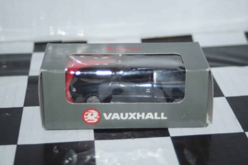 Gama vauxhall / opel astra mk3 blue in vauxhall box ref 1001 in 1:43 scale