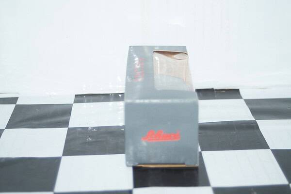 Schuco vauxhall / opel vectra estate blue in dealer box @ 1:43 scale