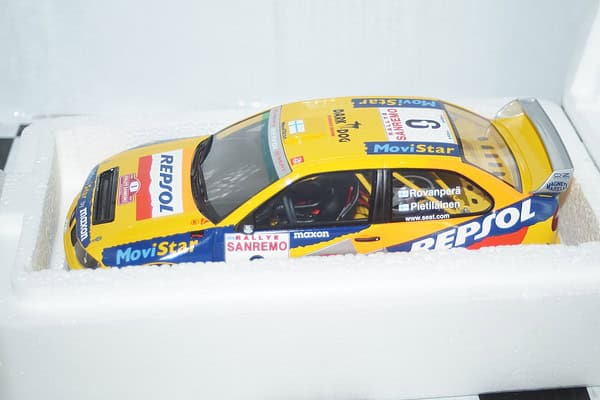 Otto seat cordoba evo 2 rovenpera 1:18 ot483