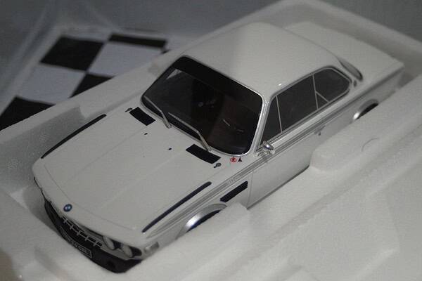 Otto bmw 3.0 csl white 1972 1:18 ot1145