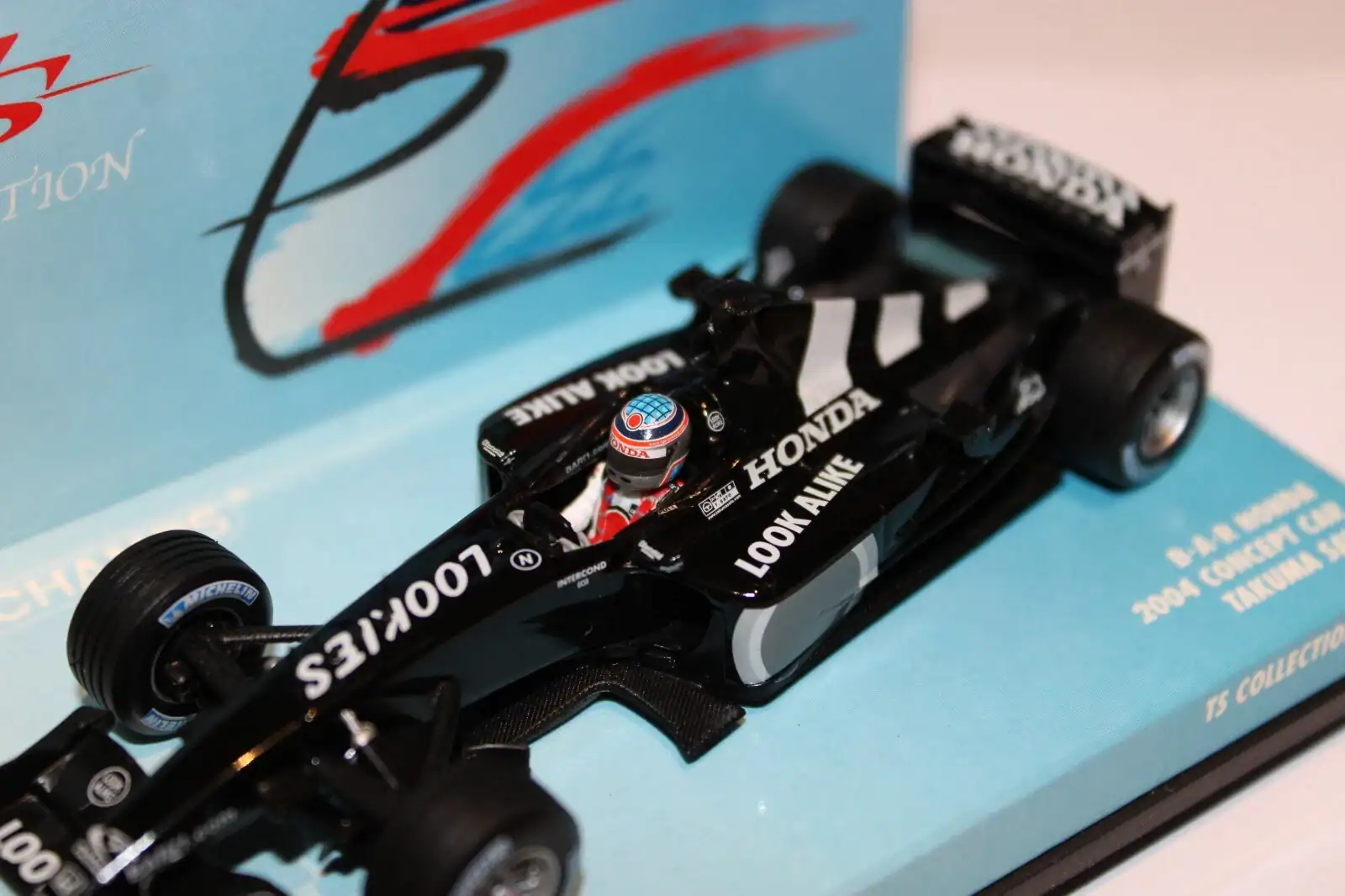 Minichamps bar honda 2004 concept car 2000 t.sato 518 034399 in 1:43 scale