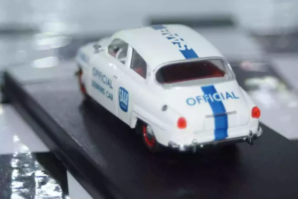 Trofeu saab 96 official car 12h sebring 1961 rr.us 07 resin 1:43