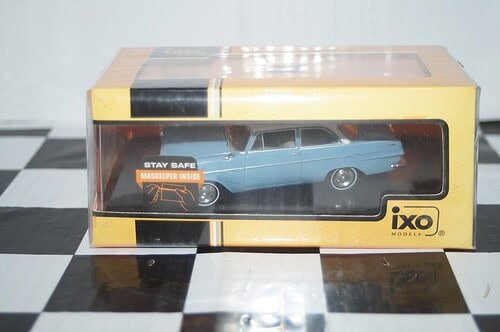 Ixo opel rekord p2 1961 blue / white clc360n diecast 1:43