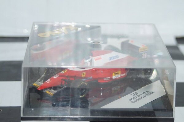 Onyx ferrari f 93 a gerhard berger in 1:34 ref 169