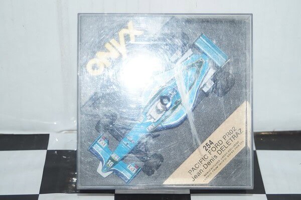 Onyx f1 pacific ford pr02 jean-denis deletraz 1:43rd ref 254
