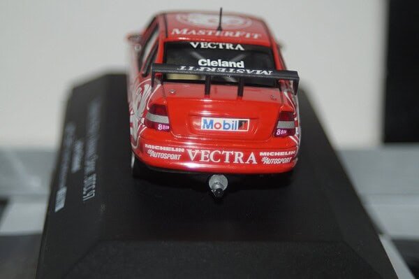 Onyx vauxhall vectra btcc 1999 m.blair 1:43 scale xtc99015