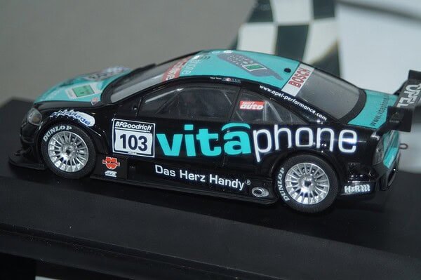 Schuco opel astra v8 coupe 2002 volker strycek 1:43 ref 04880