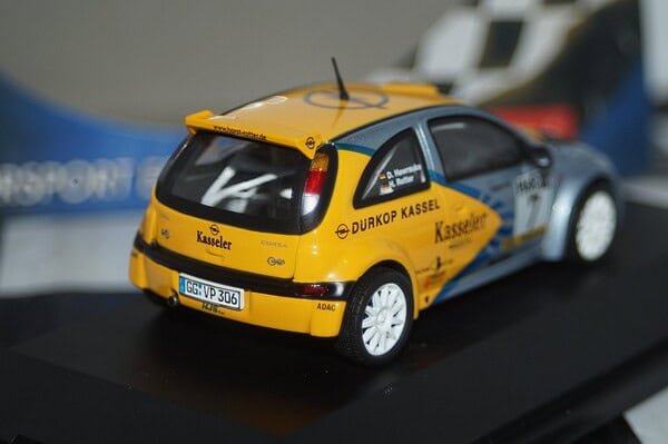 Schuco opel corsa super 1600 rallye c.schleimer 04830 1:43