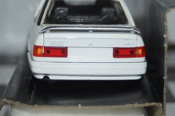 Schabak ford sierra rs cosworth in white 1:25th ref 1513