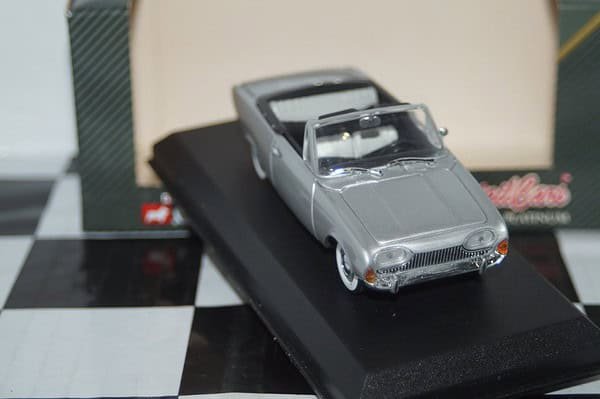 Detail cars ford capri 3000 gt 1969 in yellow 1:43 art301