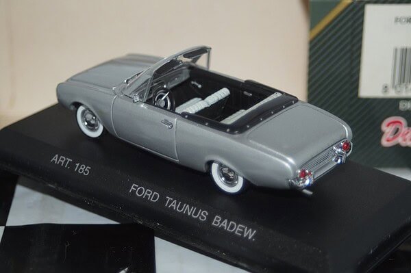 Detail cars ford capri 3000 gt 1969 in yellow 1:43 art301