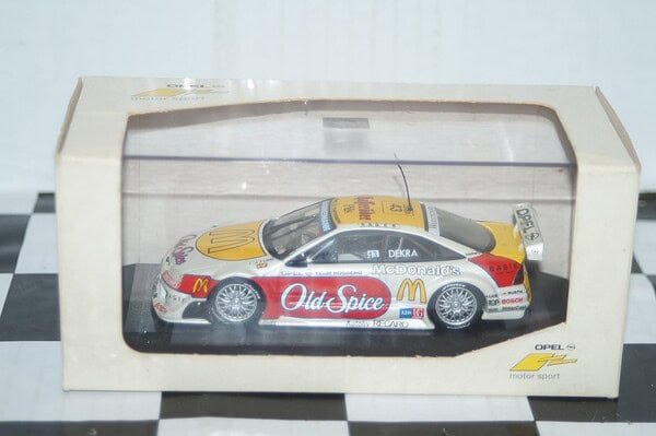 Minichamps opel calibra team j.j.lehto 430 964243 opel motorsport edition