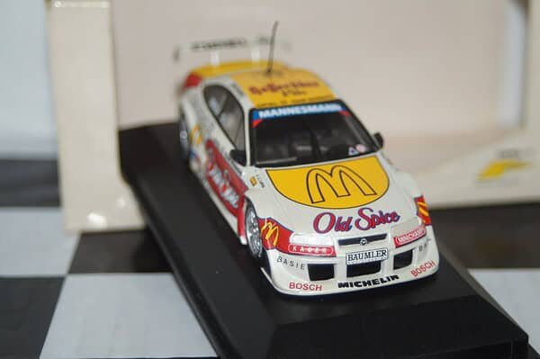 Minichamps opel calibra team j.j.lehto 430 964243 opel motorsport edition