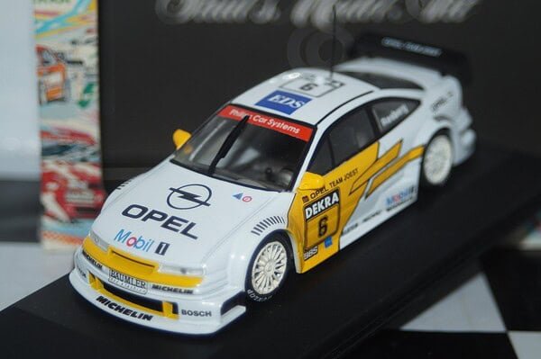 Minichamps opel calibra dtm 1994 joest racing k.rosberg 1:43 430 994106