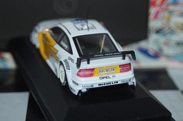 Minichamps opel calibra dtm 1994 joest racing k.rosberg 1:43 430 994106