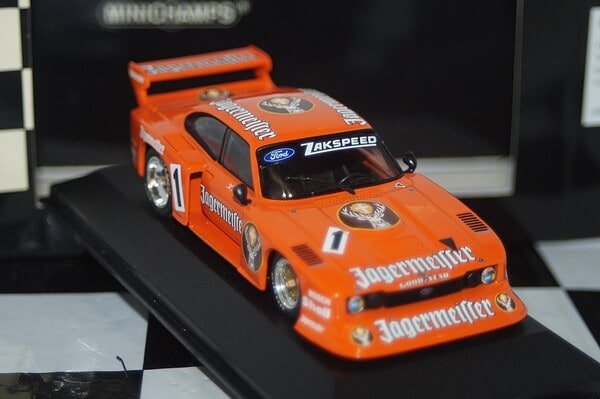 Minichamps ford capri turbo gr.5 eiferennen drm 1992 1:43 ref 430 828501