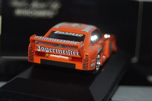 Minichamps ford capri turbo gr.5 eiferennen drm 1992 1:43 ref 430 828501