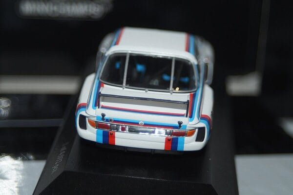Minichamps bmw 3.5 csl norisring drm 1975 h.stuck 1:43 430 752930