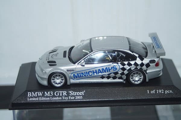 Minichamps bmw 318i adac tw-cup 1994 - a.burgstaller 1:43  430 942003
