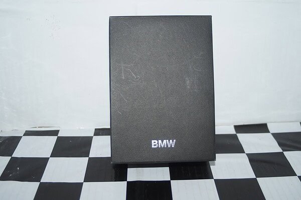 Minichamps bmw 325ti compact in red 1:43 ref 80 42 0 024 437