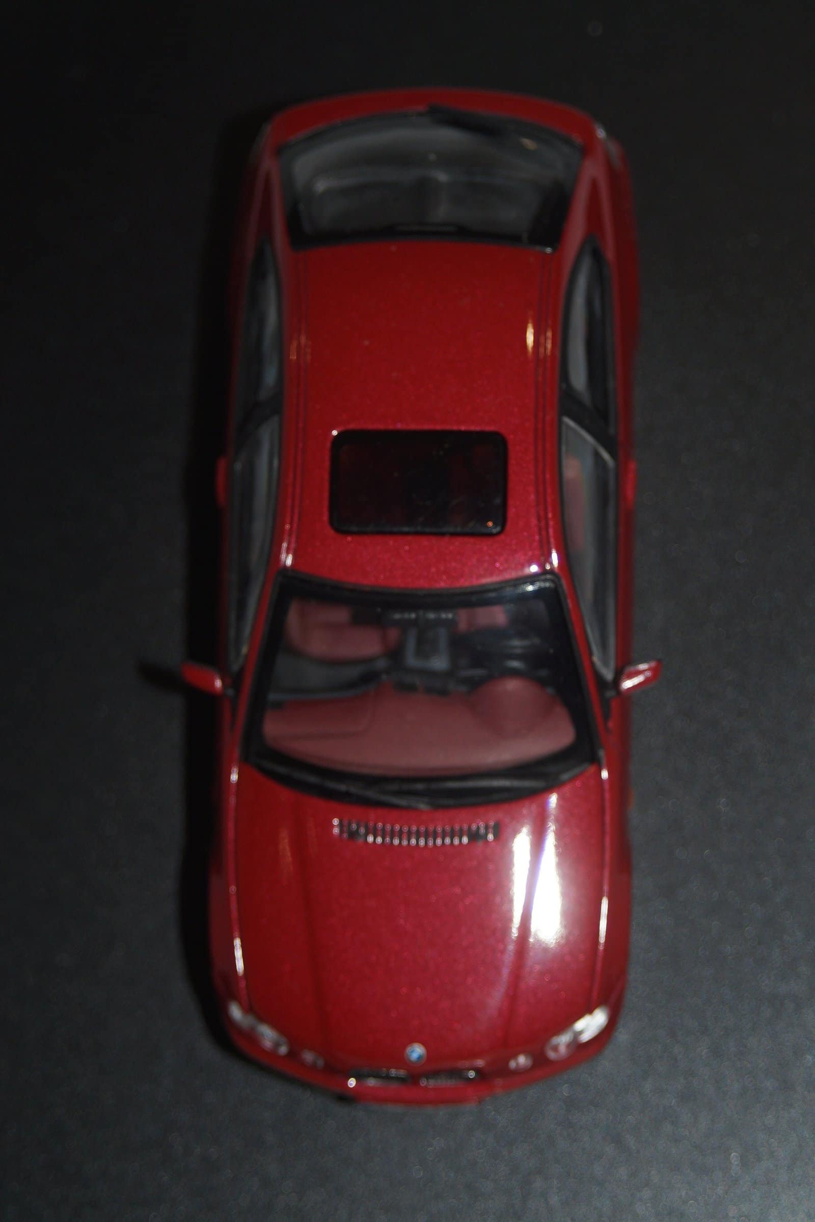 Minichamps bmw 325ti compact in red 1:43 ref 80 42 0 024 437