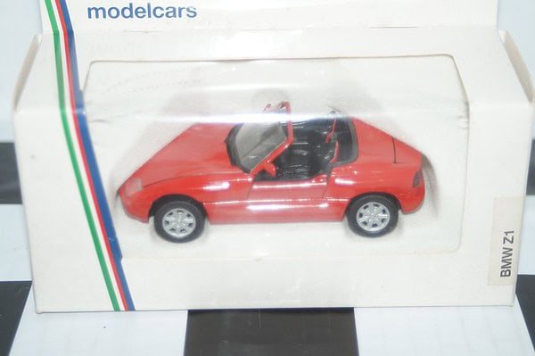 Schabak bmw z1 in red 1:43 ref 1160