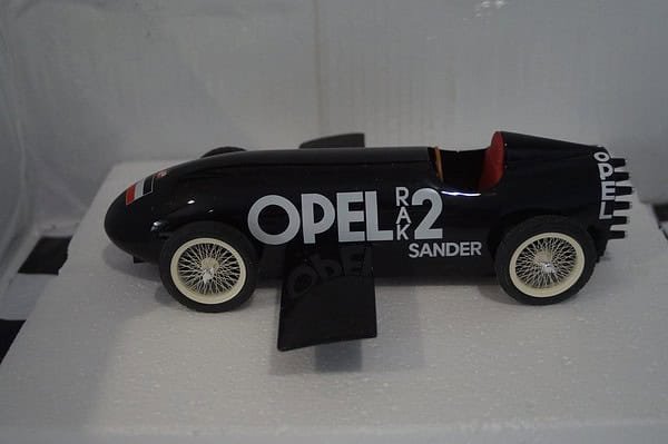 Bos models opel rak 2 in black bos078 1:18 resin