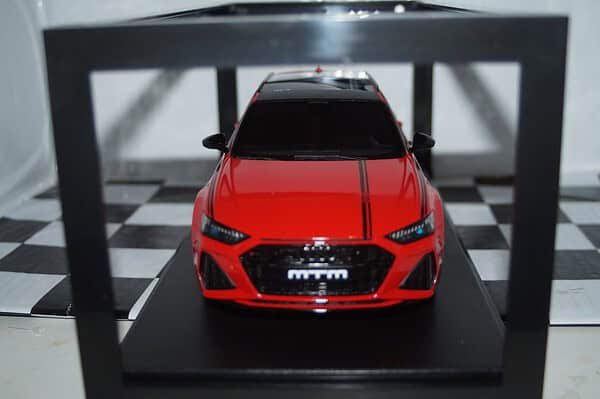 Gt spirit audi rs6 mtm estate in red 1:18 resin gt432