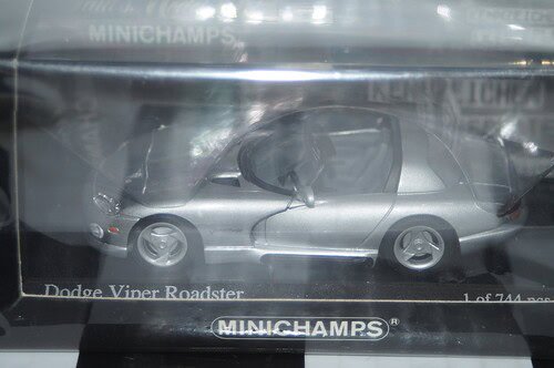 Minichamps dodge viper cabrio silver 1/43rd scale 400144034