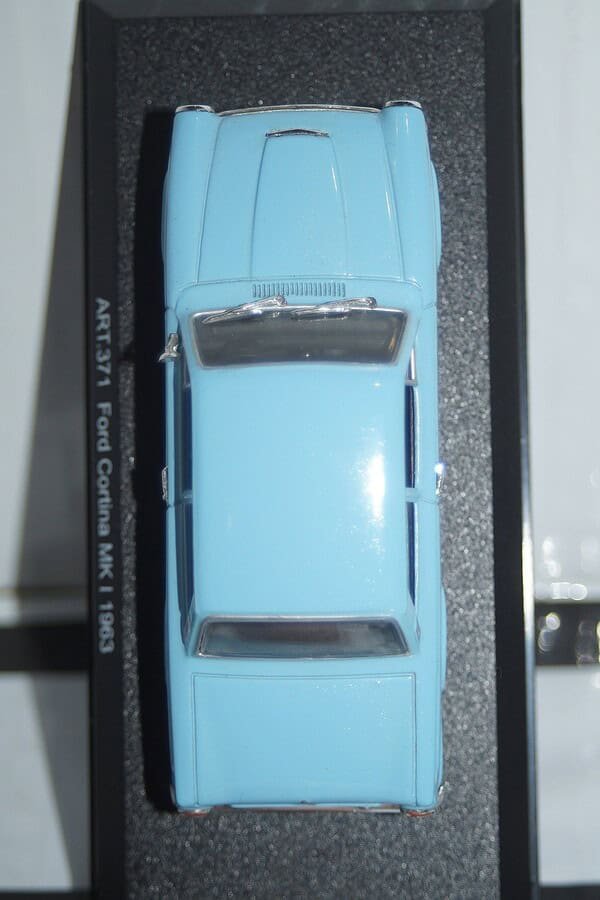 Detail cars ford cortina "lotus" 1963 coupe white 1:43 art375