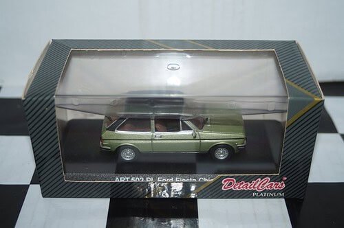 Detail cars ford fiesta ghia 1977 green 1:43 art502
