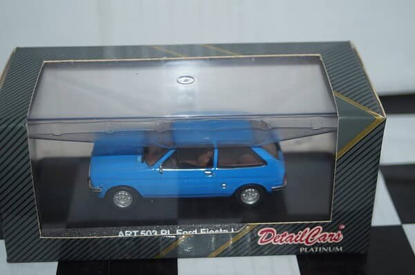 Detail cars ford fiesta l 1977 blue 1:43 art503