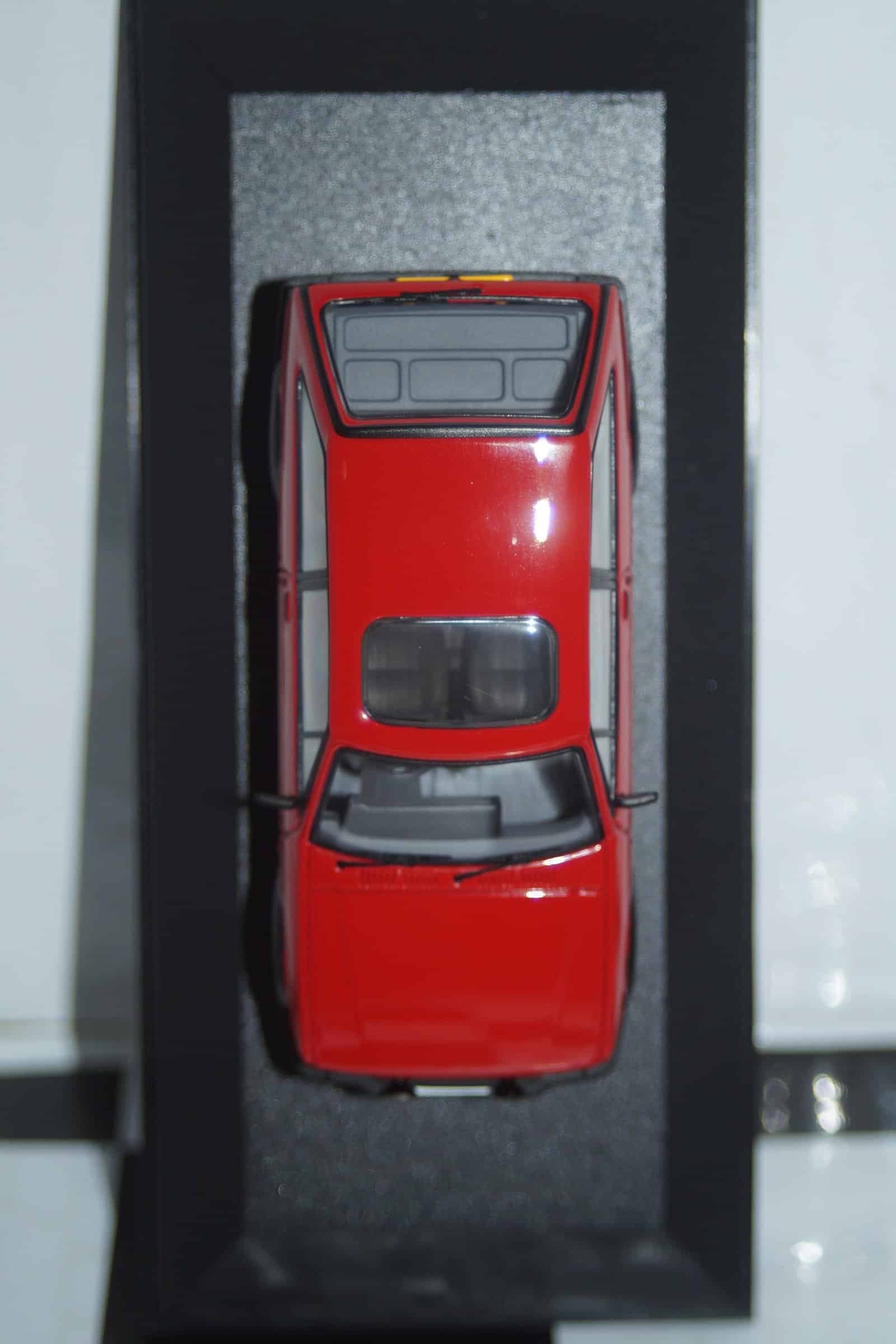 Vanguards Ford Fiesta MK2 XR2 Rosso Red 1/43 Ref  VA14401 - Image 4