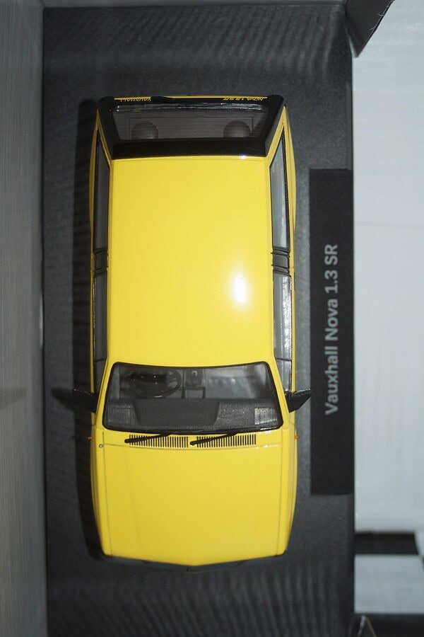 Model Car Group Vauxhall Nova 1.3 SR / Corsa in yellow MCG18903 1:18th - Image 3