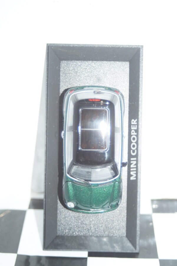 Minichamps BMW Mini Cooper (Dealer Box) in Dark Green 1:43 diecast car - Image 3