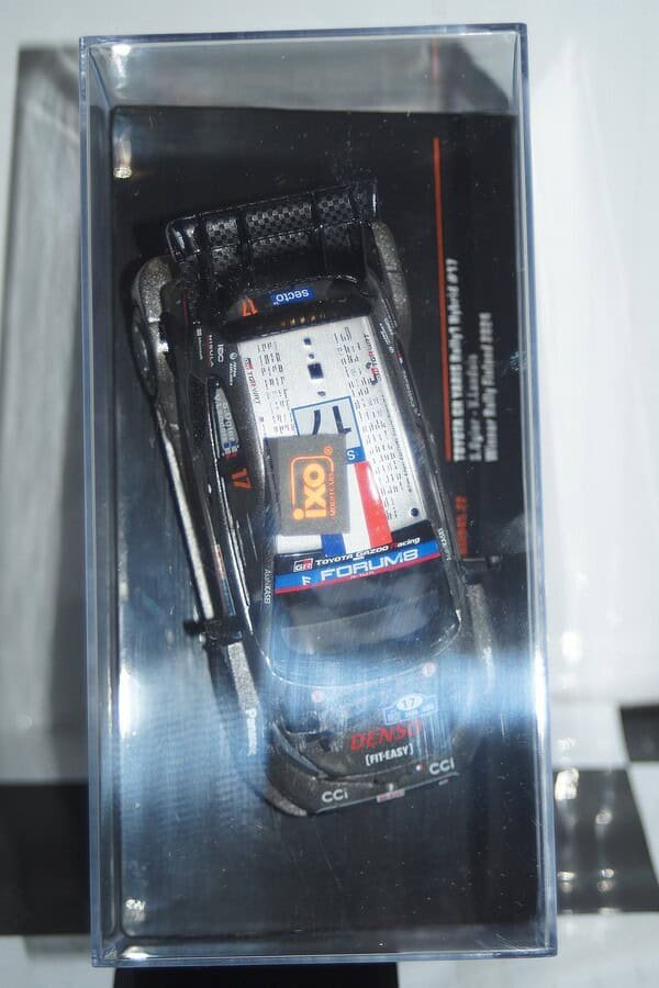 IXO Toyota GR Yaris Rally 1 Hybrid Winner Finland #17 2024 Ogier 1:43 RAM945.22 - Image 3