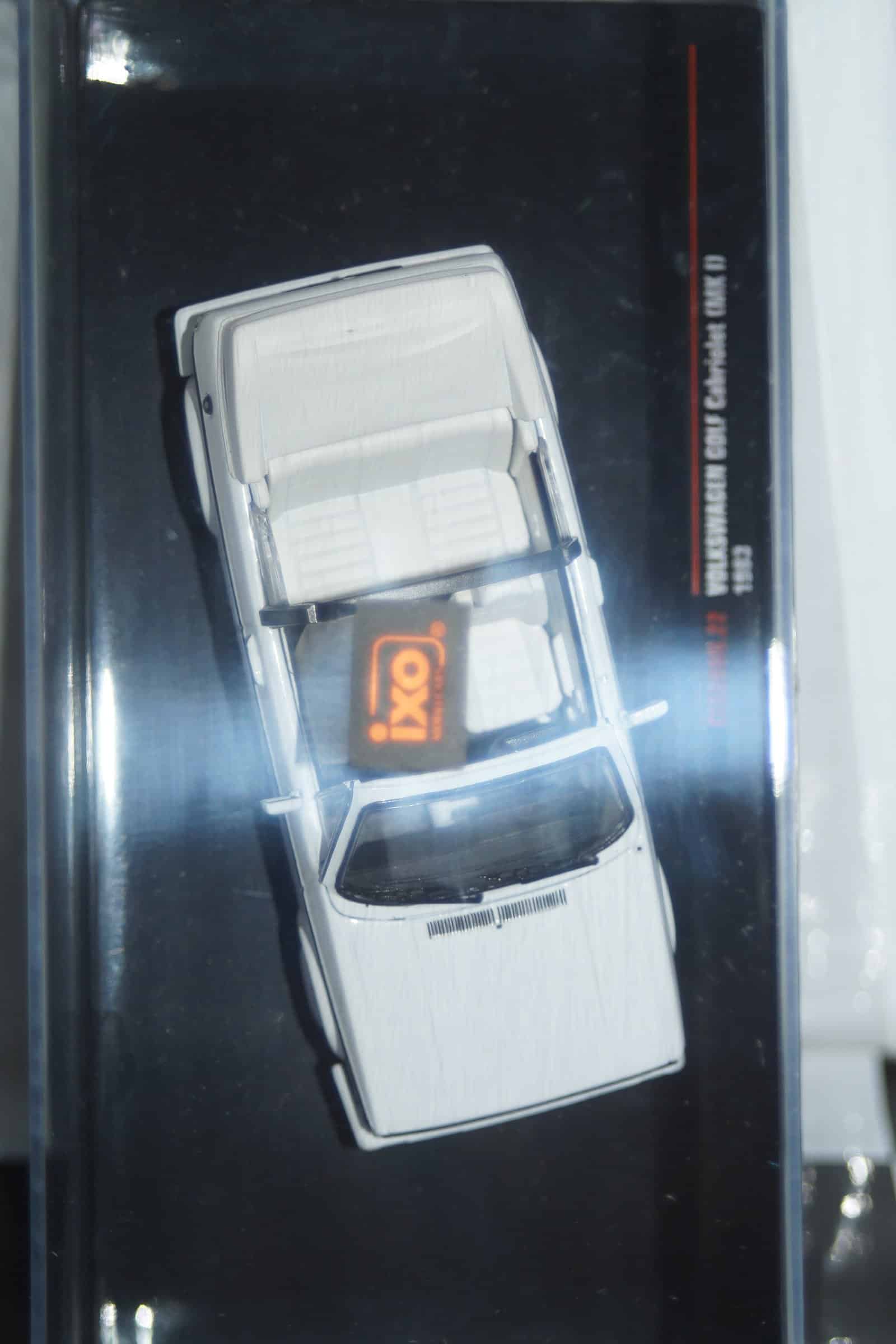 Ixo VW Golf Cabriolet mk1 1983  White CLC590N.22 1:43 diecast - Image 3