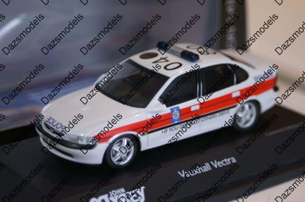 Schuco vauxhall vectra lancashire police ltd 1000 in 1:43 ref 04181