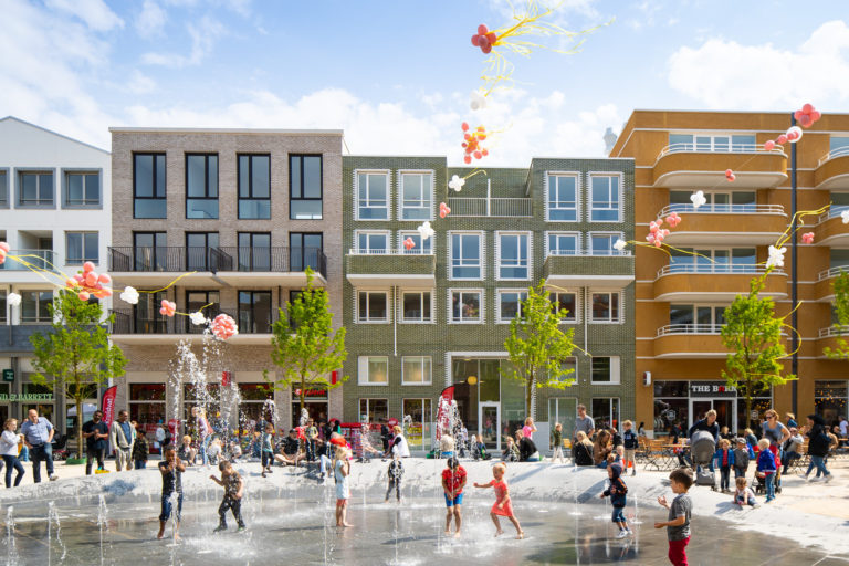 Leidsche Rijn Centrum op de dag van opening