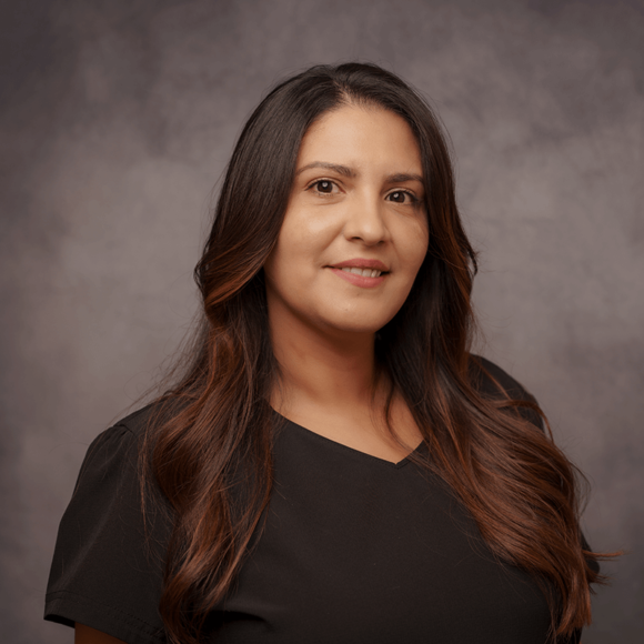 Katia Avila, RDH