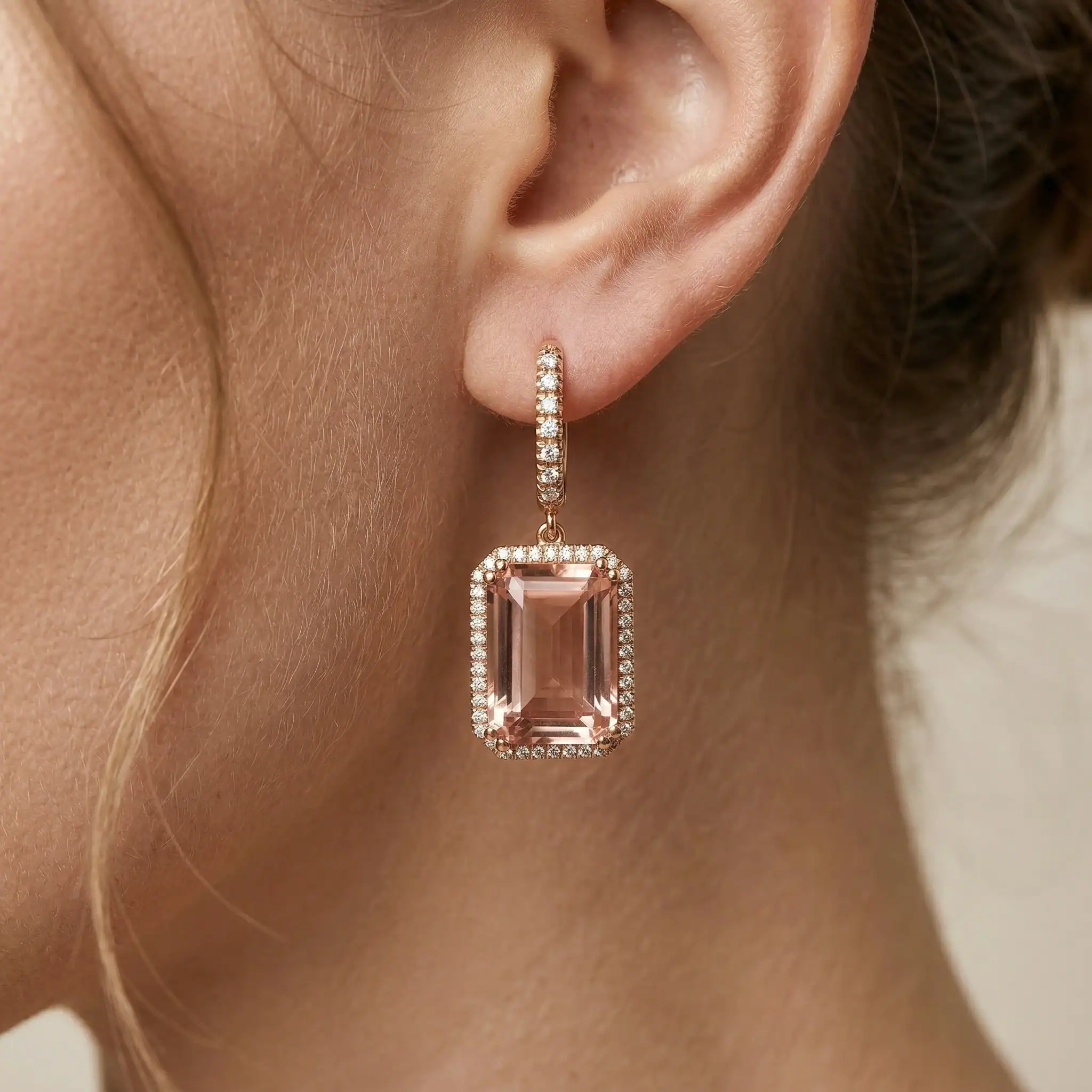 עגילי היילו מורגנייט ויהלומים