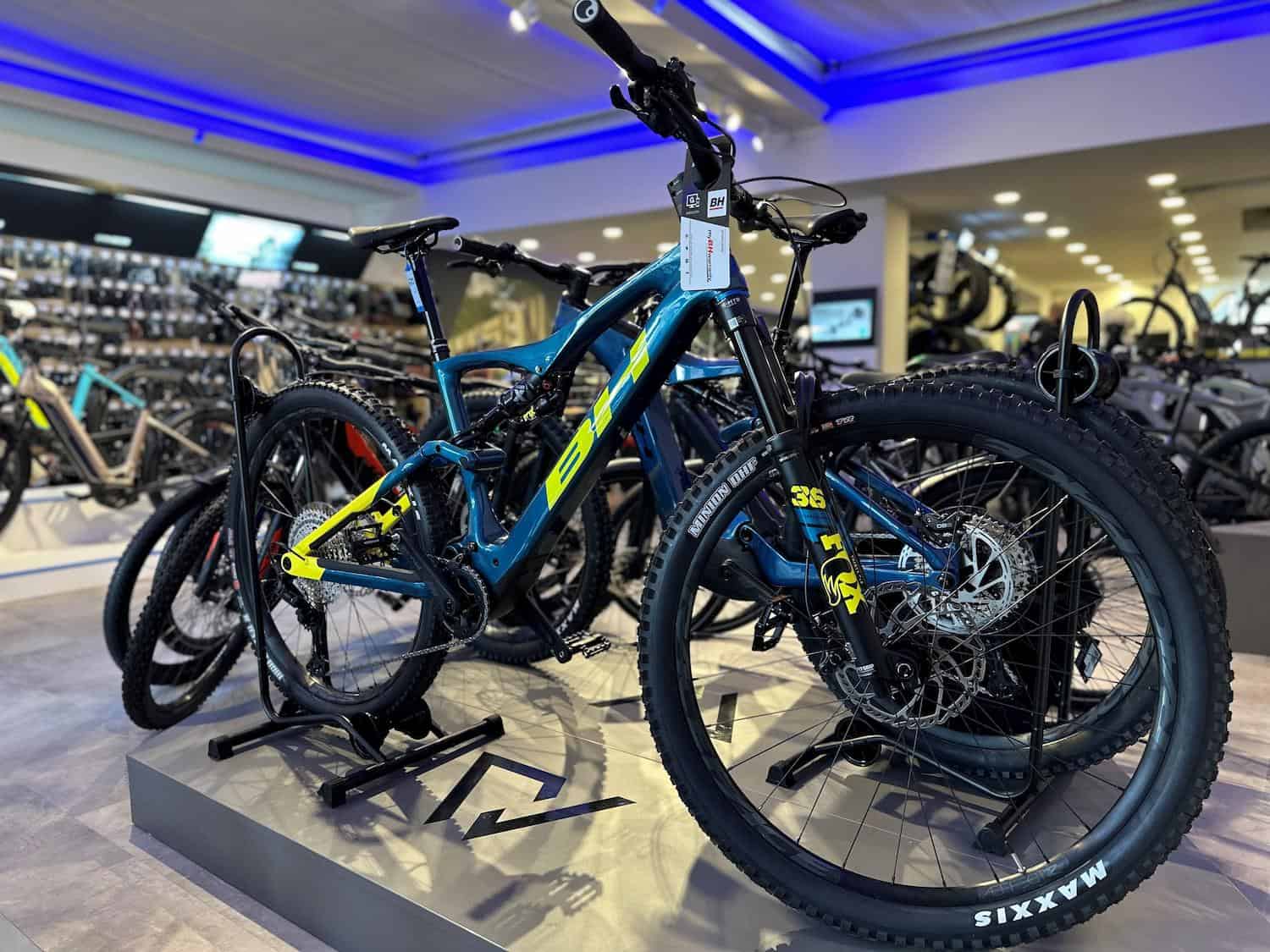E-Mountainbike im E-Bike Center Wesel, 46483 Wesel, Deutschland.