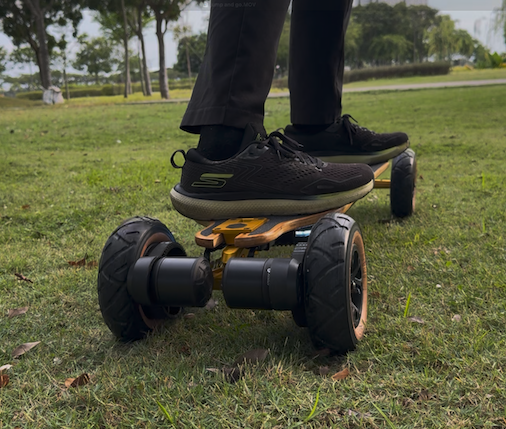 Riding on grass with Evolve Fusion