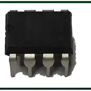 Подвійний компаратор напруги LM393