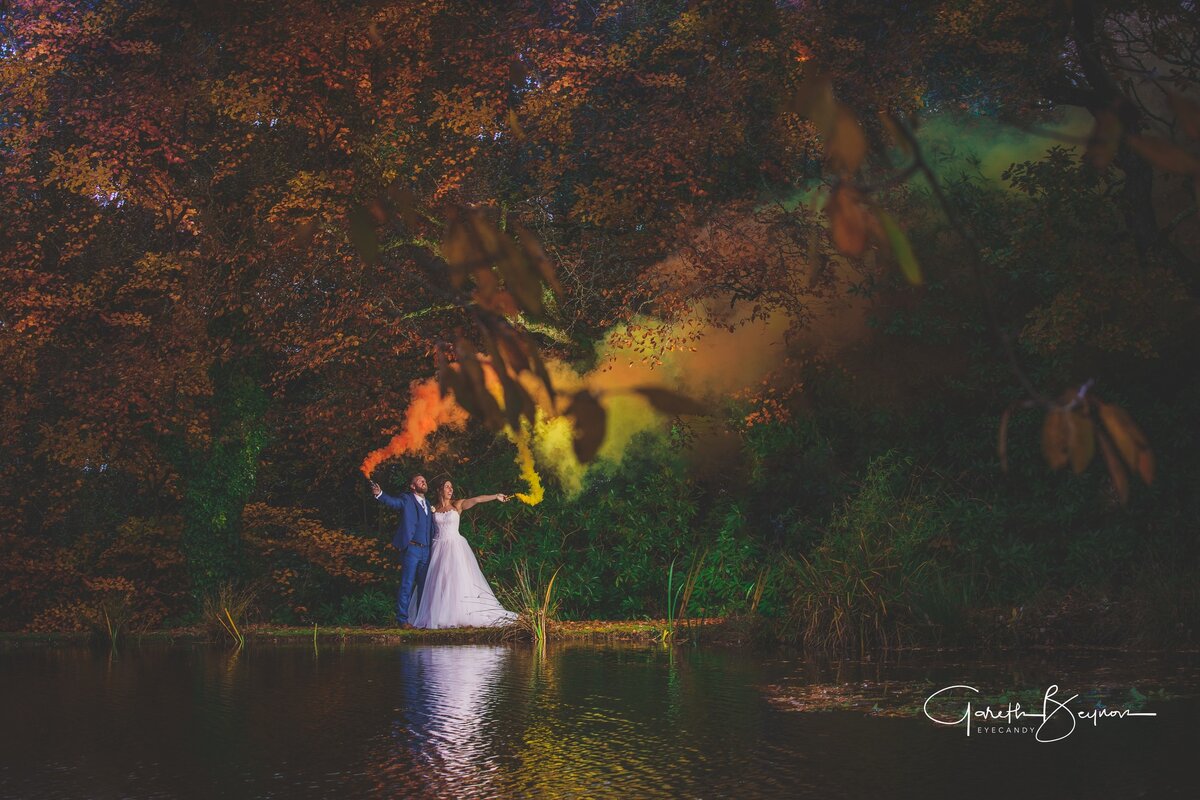 Cornwall wedding photographer — natural documentary style