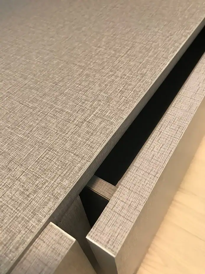 精選高質感木紋材質，專業訂造家具，提升居家品味.