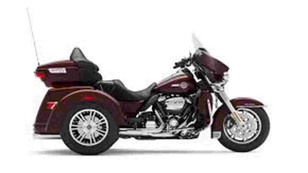 The FiveM 2022 Tri Glide Ultra mod offers players the chance to ride one of Harley-Davidson’s most luxurious and stable trikes